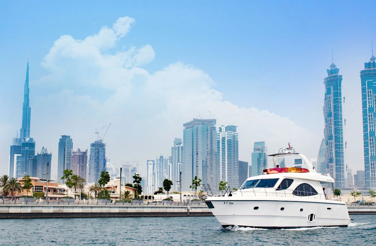 benefits-of-luxury-yacht-rental-in-dubai